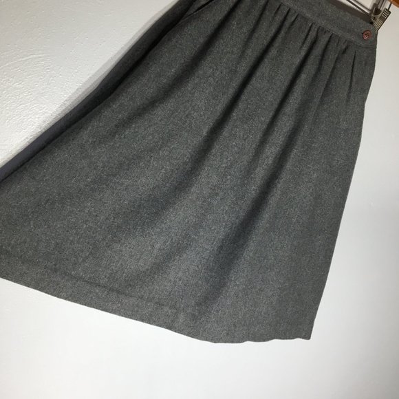 Vintage 70's Grey Minimalist Skirt, Retro Causal Work Skirt, Boho Hippie Office - Picture 6 of 10